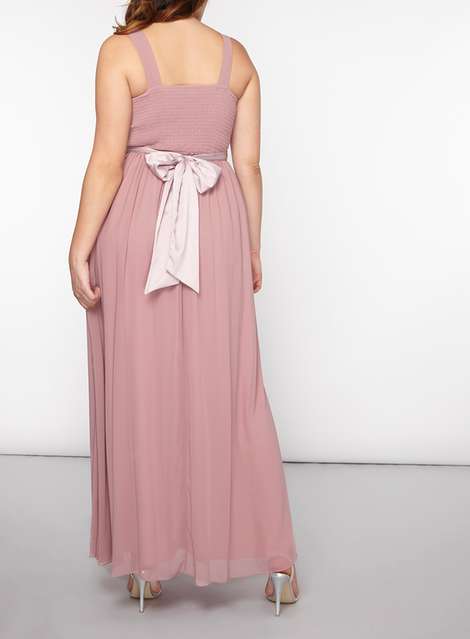 **Showcase Curve 'Natalie' Pink Maxi Dress